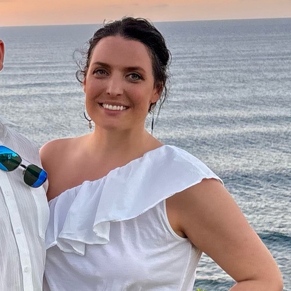 Meet your Posher, Laurel - Picture 1 of 1